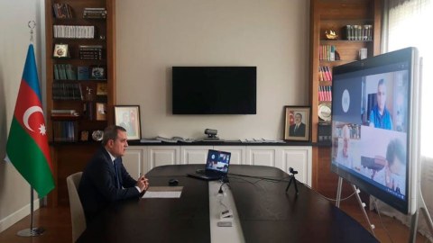 Ceyhun Bayramov İctimai Şuranın üzvləri ilə videokonfrans keçirdi - FOTO