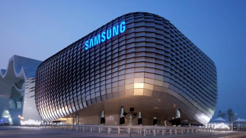 “Samsung”un vitse-prezidenti xalqdan üzr istədi