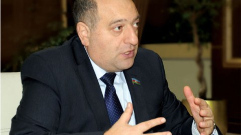 Deputat karantini pozanlara qarşı sərt cəzalar istədi