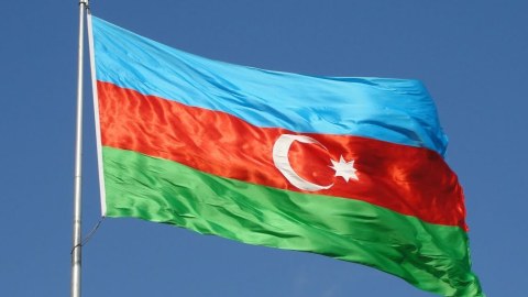 Azərbaycan bayrağı ilə bağlı yeni QAYDA