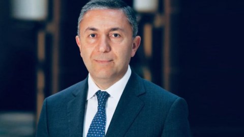 Tahir Mirkişili sahibkarlarla görüşdü