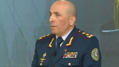 Prezident generalı vəzifədən azad etdi