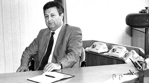 “Hazırda memuarlar üzərində işləyirəm” - Ayaz Mütəllibovla ədəbiyyat SÖHBƏTİ
