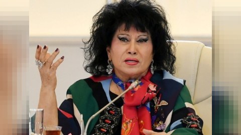Qudası Zeynəb Xanlarova ilə bağlı xəbərə HİDDƏTLƏNDİ: “Zeynəb xanım sağdır...”
