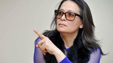 “O xəbəri yayanı axtarıram, tapsam dişimlə didəcəm!” - Zeynəb Xanlarovanın qardaşı qızı HƏDƏLƏDİ