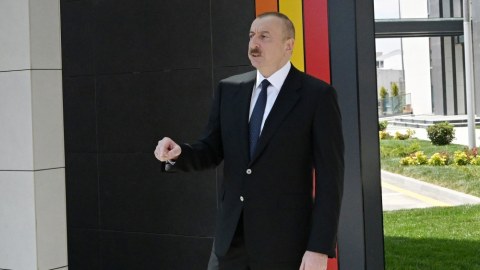 “Pandemiya başa çatmayıb, bu virus dolaşacaq” - Prezidentlə MÜSAHİBƏ