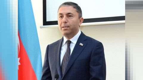 Deputat seçicilərindən xahiş etdi - həftə sonu evdə qalın