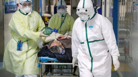Qırğızıstanda 438 tibb işçisi koronavirusa yolxudu