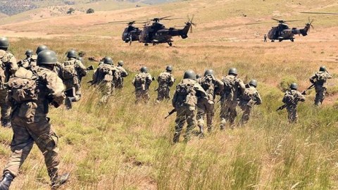Türkiyə İraqın şimalına əlavə qüvvə çıxardı