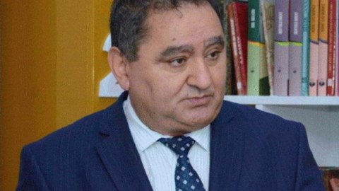 Nazirlər tənqidə dözümsüzdür - Deputat həmkarlarını müdafiə etdi