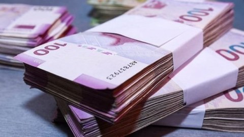 Ötən ay Azərbaycanda əcnəbilər 24,3 milyon manat bank əməliyyatı aparıb