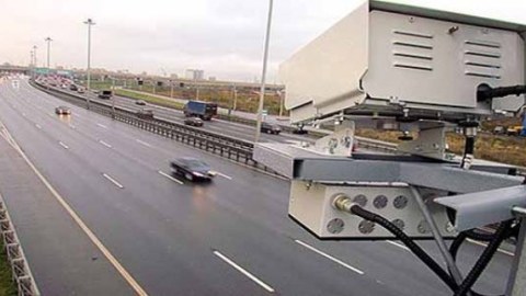 İcazə almadan avtomobil sürənləri videokameralar müəyyən edəcək