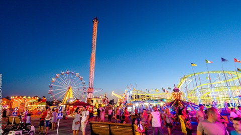 Türkiyədə lunaparklar açılır