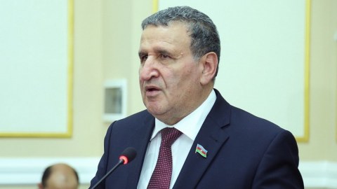 Akademiyada koronavirusa şeir yazanlar - İsa Həbibbəyli DANIŞDI 