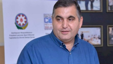 Jurnalistlər ev almaq üçün indi heç kimə yaltaqlanmırlar...