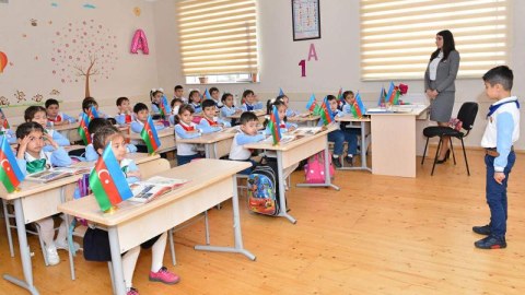 Yeni tədris ilinə qədər müəllimlərin imtahanları yekunlaşacaq