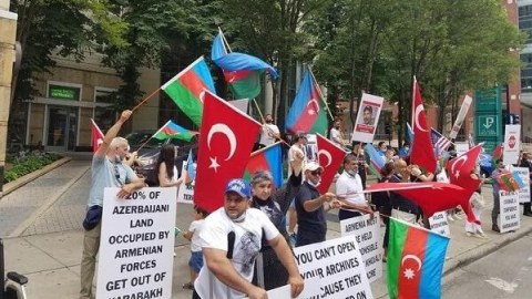 Çikaqoda Tovuzla bağlı silsilə aksiyalar başladı – Foto