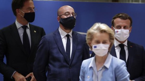 Avropa İttifaqının büdcəsi təsdiqləndi