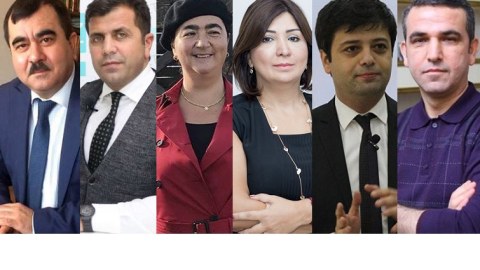 Təltif olunan jurnalistlər: “Mükafat üzərimizə düşən məsuliyyəti artırır”