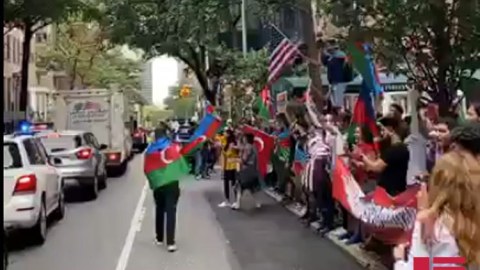 Nyu-Yorkda Azərbaycan Ordusuna dəstək aksiyası keçirildi