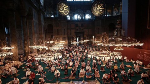 İrandan Türkiyəyə Ayasofya təbriki