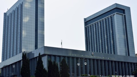 “İşsizlikdən sığorta haqqında” qanuna dəyişiklik qəbul edildi 