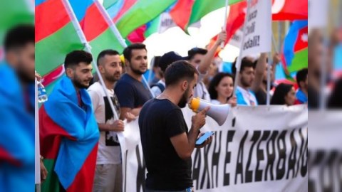 İsraildəki aksiyada ravin Azərbaycan mahnısına rəqs etdi - VİDEO