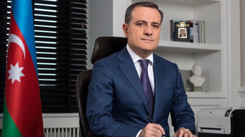 Yeni nazir ilk xarici səfərini Türkiyəyə etdi