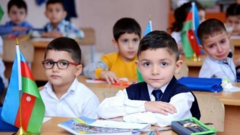 Təhsil müəssisələri açılır? - Operativ Qərargahdan CAVAB