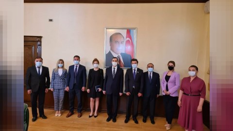 Türkiyə səfiri Qarabağ icmasının üzvlərilə görüşüb - FOTO