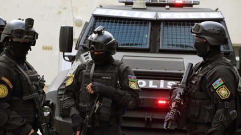 Bakıda kriminal aləmin yığıncağı dağıdıldı - 100-ə yaxın adam saxlanıldı