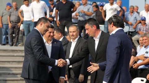 Gürcüstanın baş naziri azərbaycanlı namizədi təqdim etdi