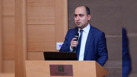 Nazir: “Kütləvi yoluxma olan məktəblərdə tədris onlayn keçiriləcək ”