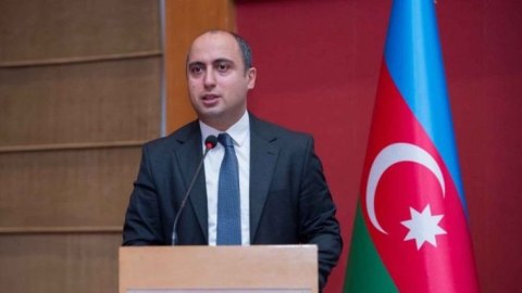 “Valideynlər onlayn dərsləri seçə bilərlər” - Emin Əmrullayev