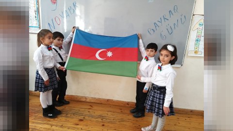Şagirdlərə dövlət rəmzlərinə sədaqət aşılacaq