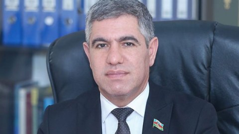 Deputat əlillik dərəcəsinin verilməməsinə görə hökumətə ŞİKAYƏT ETDİ