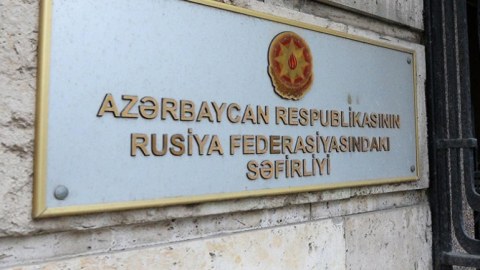 Səfirlik nümayəndələri sərhəddə həbs edilən azərbaycanlılarla görüşdü