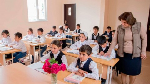 Şagirdlərin yerdəyişməsi başa çatdı