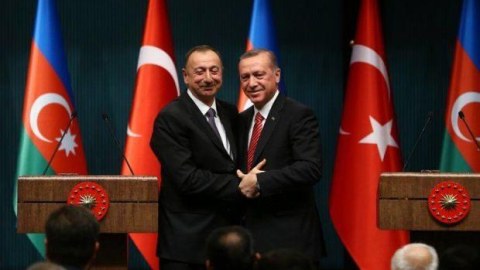 Həyatda olduğu kimi, böyük siyasətdə də qardaş və həqiqi dostların sayı çox olmur... - ÜLVİ QULİYEV