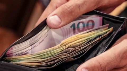 Milli Məclis deputat olmayanlara da maaş verəcək