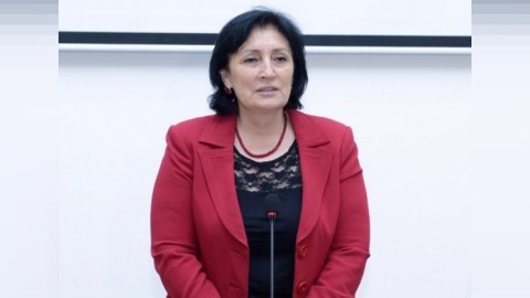 Məlahət İbrahimqızıdan Elman Nəsirova sərt reaksiya: “Ya həmin deputatın adını çəksin, ya da sözünü geri götürsün!”  
