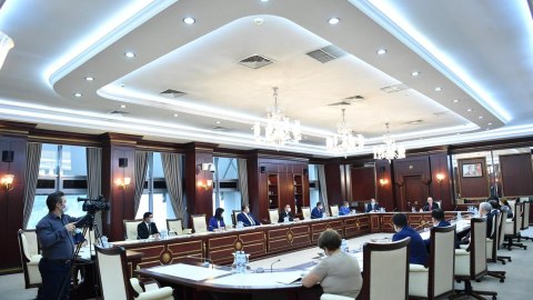 Milli Məclisin Səhiyyə komitəsinin iclası keçirilib