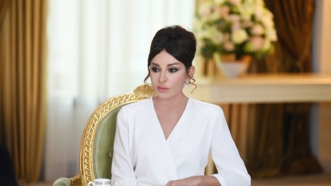 Birinci vitse-prezident Azərbaycan xalqını təbrik etdi