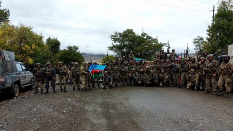 Cəbrayılın mərkəzində Azərbaycan bayrağı dalğalanır - FOTO