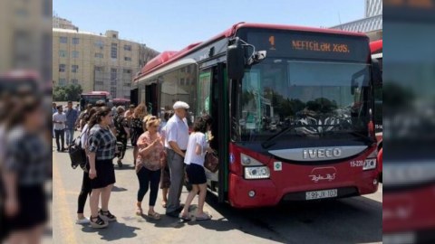 Sabah şagird və müəllimlər üçün nəqliyyatın hərəkəti bərpa olunacaq - RƏSMİ
