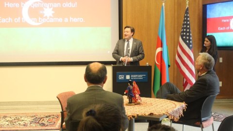Azərbaycanlı gənc Dağlıq Qarabağ münaqişəsi barədə Amerika ictimaiyyətini məlumatlandırdı
