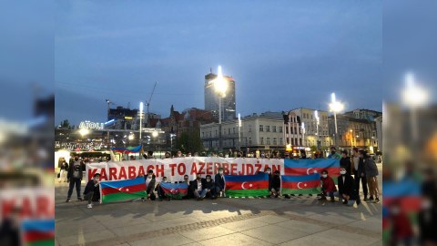 Polşada ermənilər azərbaycanlılara atəş açdı - FOTO