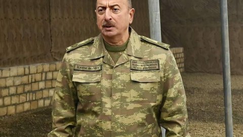 Prezident bizə informasiya müharibəsində də uğurlar qazandırdı - EKSPERTLƏR