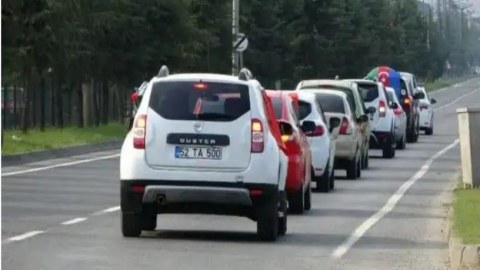Ordu şəhərində Gəncə və Bərdəyə raket hücumuna etiraz olaraq avtoyürüş keçirilib - FOTO