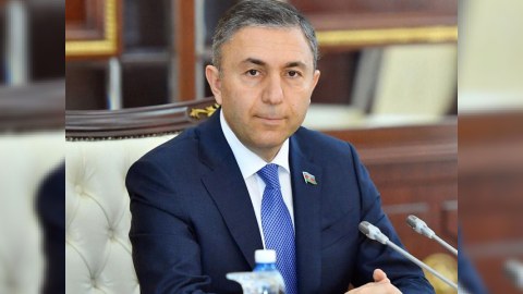 Təslim olmayan BİZ-dən təslim edən BİZ-ə gedən iqtisadi yol